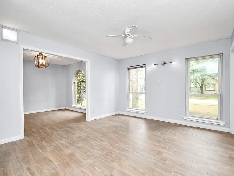 17903 Nanes Dr — Photo 15