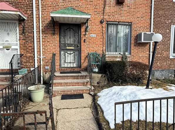 10217 183rd Place, Hollis, NY 11423