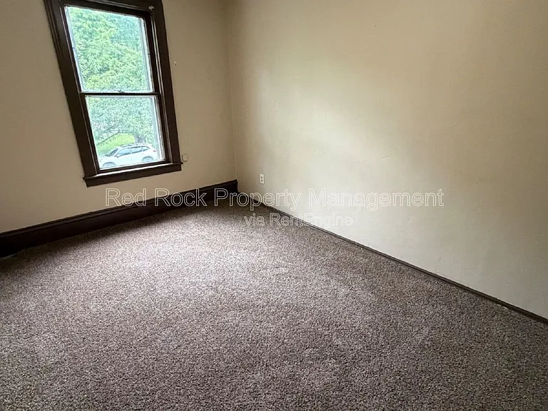 224 Madison St #2 — Photo 6
