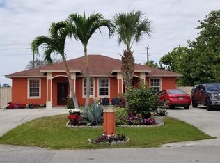 4310 Gulfstream Dr #C, Naples, FL 34112