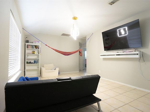 4th image of 6031 Lark Haven Ln