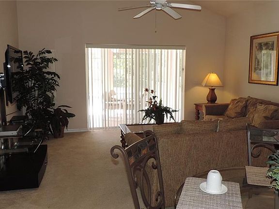5th image of 453 Scrub Jay Way