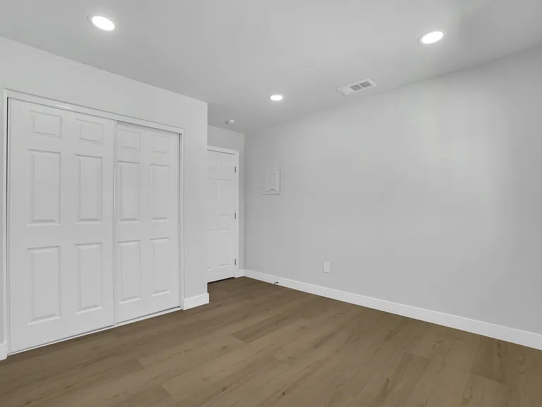 862 W. Mines Avenue — Photo 14