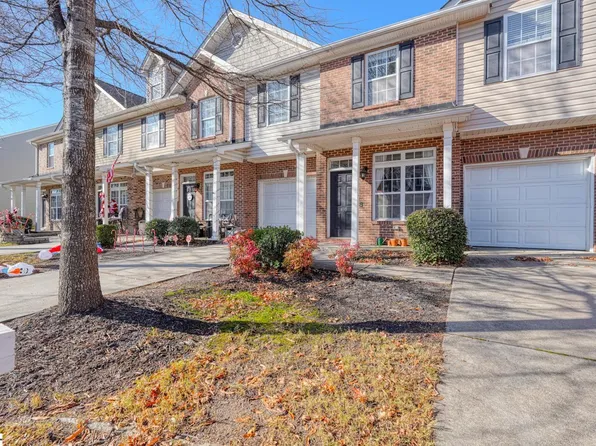 438 Woodbark Ct, Mauldin, SC 29662