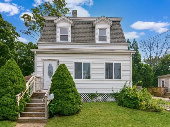 34 Tilton Ave, Ashland, MA 01721