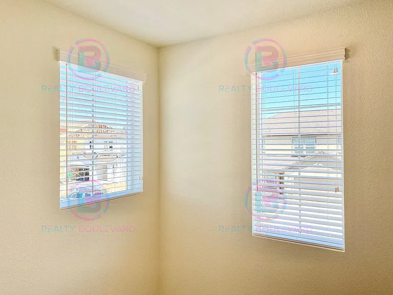 1127 Winter Hawk Way — Photo 26