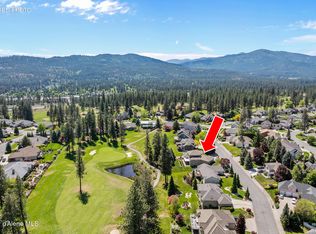 744 N Dundee Dr, Post Falls, ID 83854