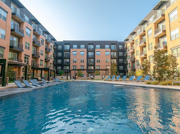 990 Singleton Blvd #1450