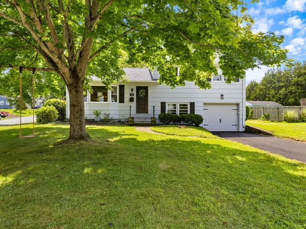 35 Ford Avenue, Norwich, CT 06360