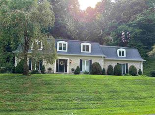 121 Stoneybrook Rd, Clarksburg, WV 26301