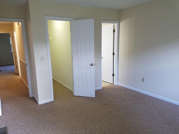 4th image of 353 Magnolia Dr