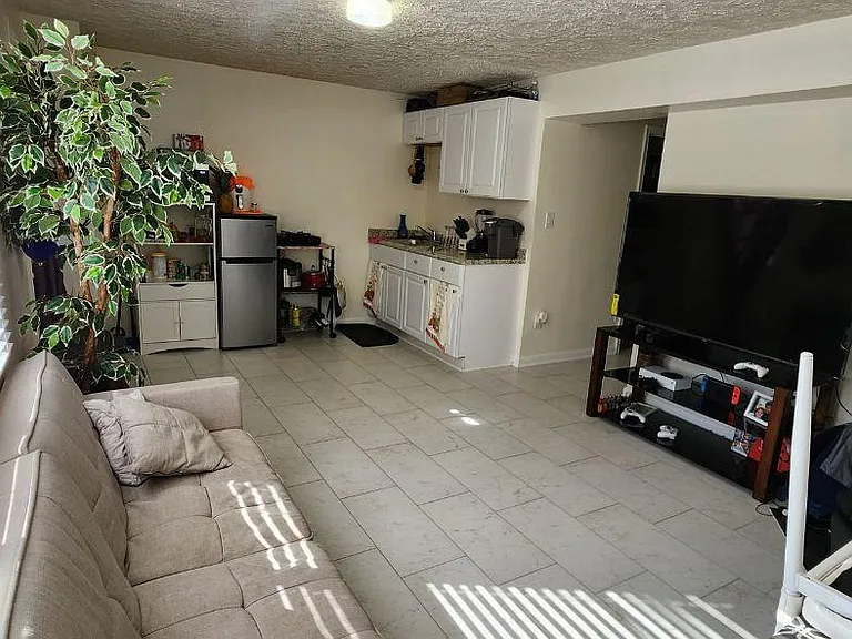 14172 Red River Dr — Photo 2