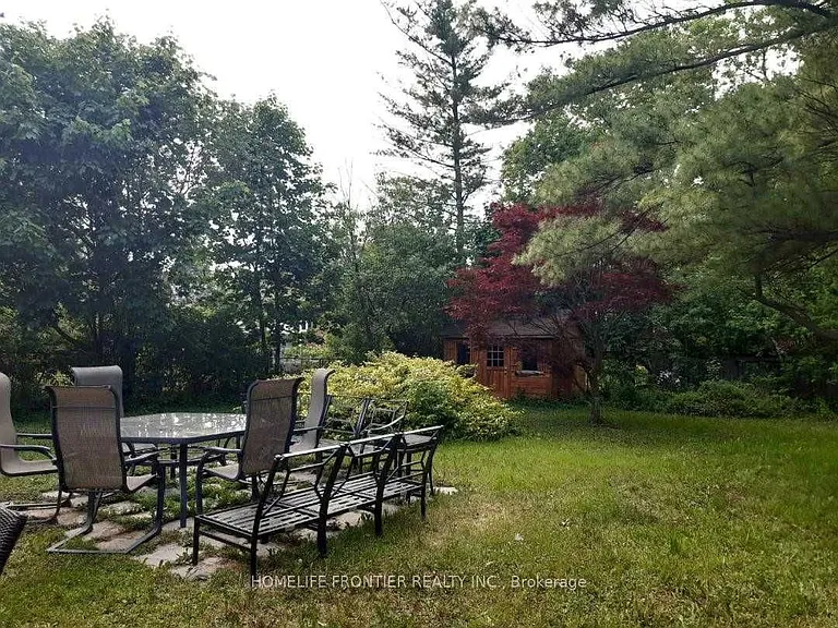 102 Betty Ann Dr — Photo 4