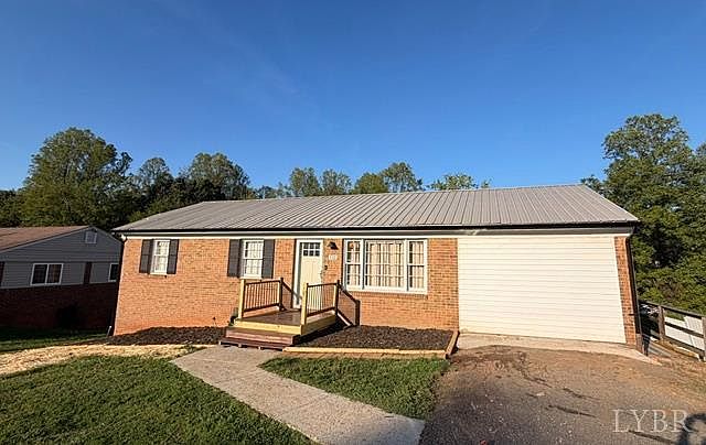 1st image of 132 Troy Ln