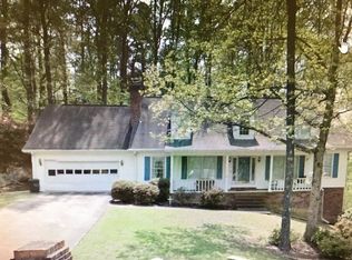 590 Forest Ln NE, Cleveland, TN 37312