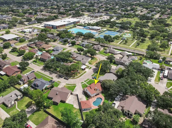 2518 Taylor Ln, Deer Park, TX 77536