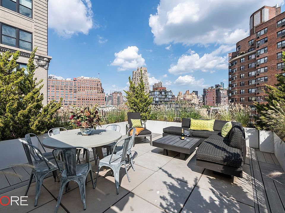 1st image of 24 Horatio St #5/6