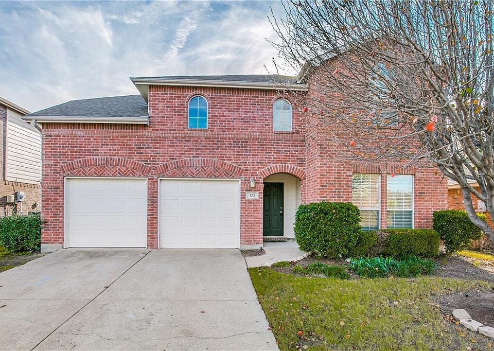 1st image of 323 Highland View Dr
