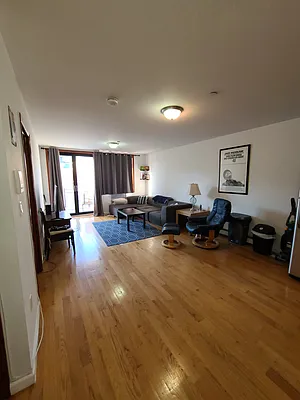 Rented by Bouklis Group | media 4