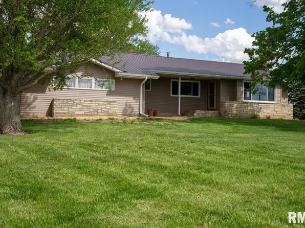 2069 120th Ave, Wheatland, IA 52777