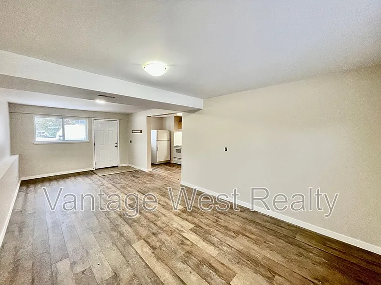 3548 Old Okanagan Hwy #2 — Photo 6