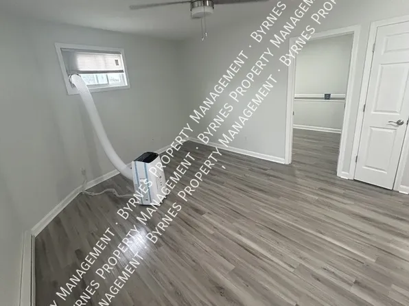 106 North St #1, Southbridge, MA 01550