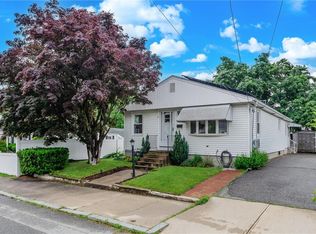 75 Columbus St, Providence, RI 02908