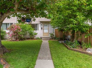 2029 Fraser Ave, Pt Coquitlam, BC V3B 1N5
