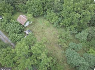 72 Old Barn Ln, Newville, PA 17241