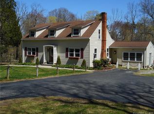 313 Brooklyn Rd, Pomfret Center, CT 06259