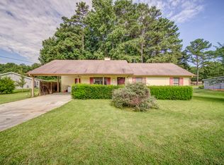 4829 Navajo Trl SE, Conyers, GA 30094