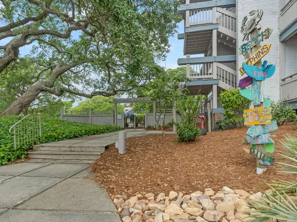 310 5th Ave. N #206, Surfside Beach, SC 29575