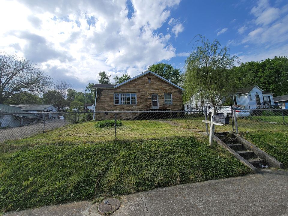 1st image of 3838 Ivy Ave