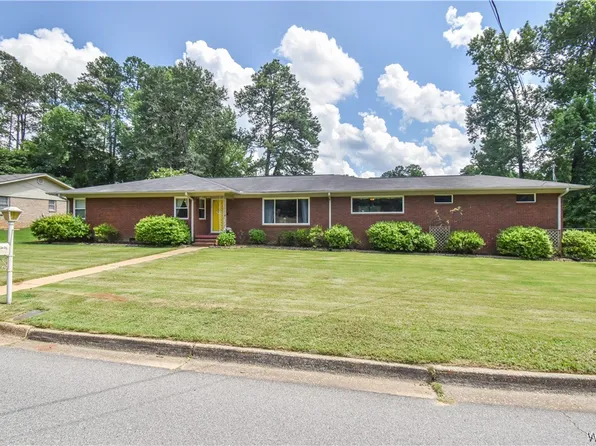 2935 Colonial Dr NE, Tuscaloosa, AL 35404