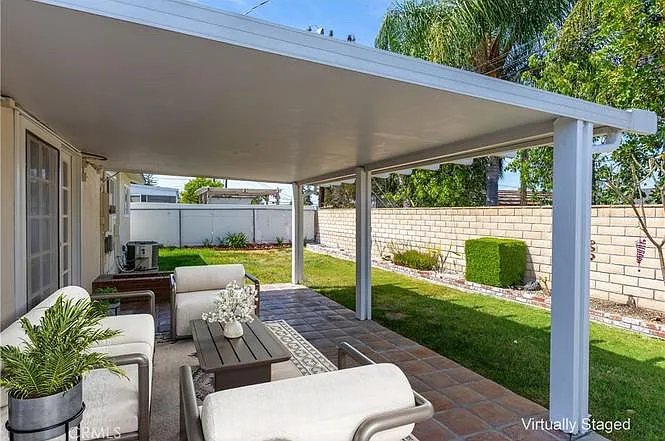 15815 Silvergrove Dr — Photo 14