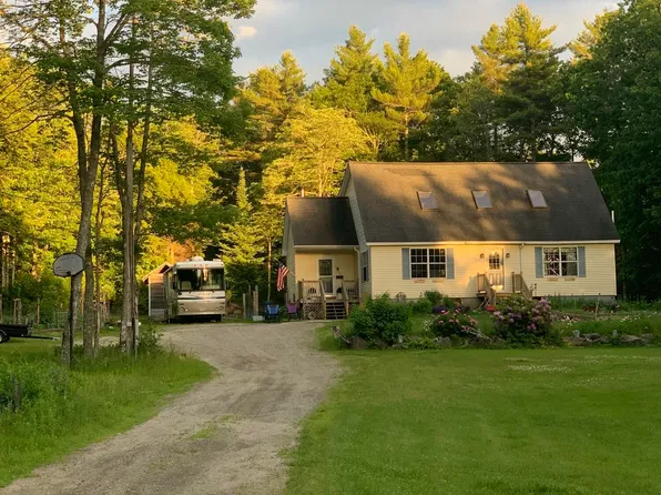 25 Bucksmills Road, Bucksport, ME 04416