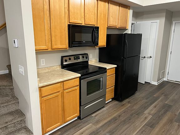 4th image of 8601 Westown Pkwy #8301