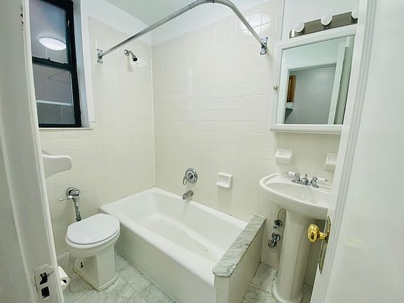 3rd image of 32-30 41st St #B3