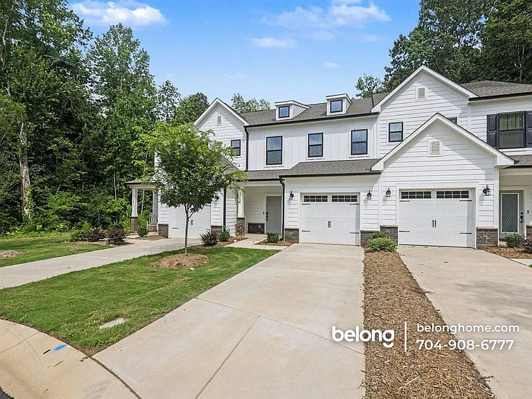 11408 Magpie Ct — Photo 2