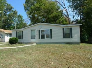 5843 Picardy St, Lansing, MI 48911