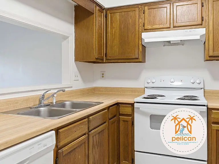 3081 Belle Meade Dr #D — Photo 3