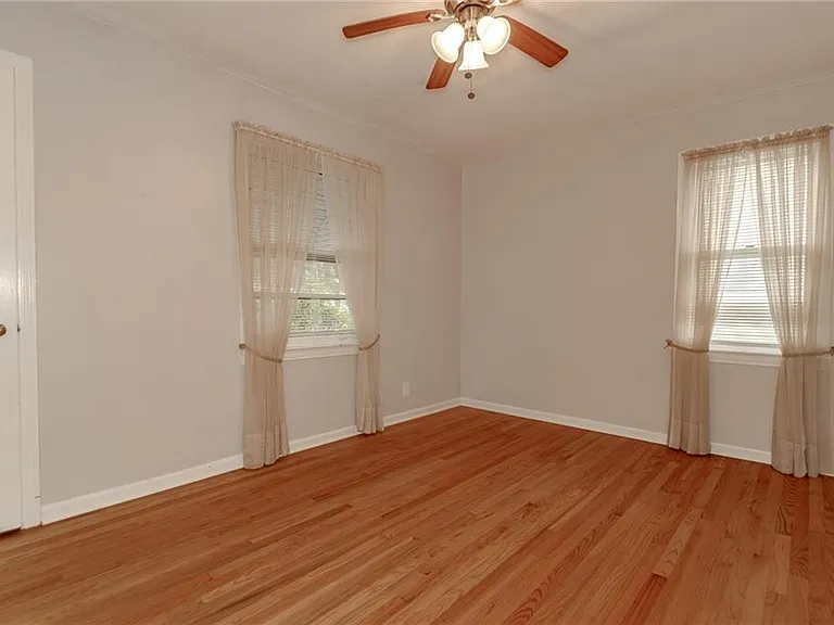 1752 Brainard Rd — Photo 14