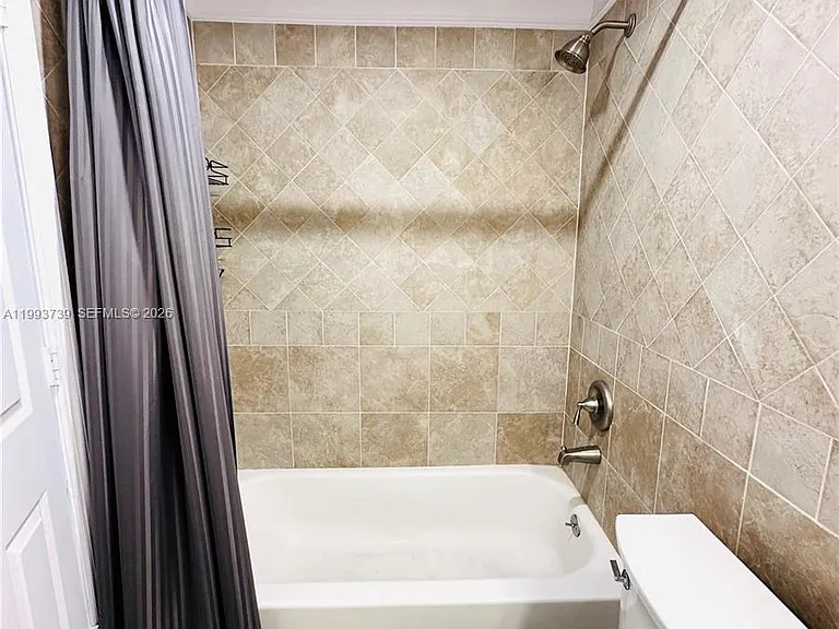 600 Euclid Ave #4B — Photo 26