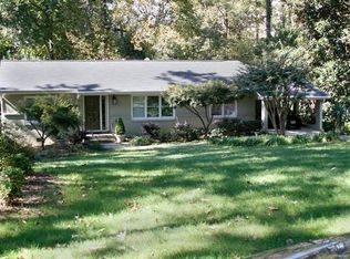 5910 Hilderbrand Dr, Sandy Springs, GA 30328