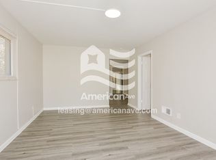 710 Chambers Rd, Saint Louis, MO 63135