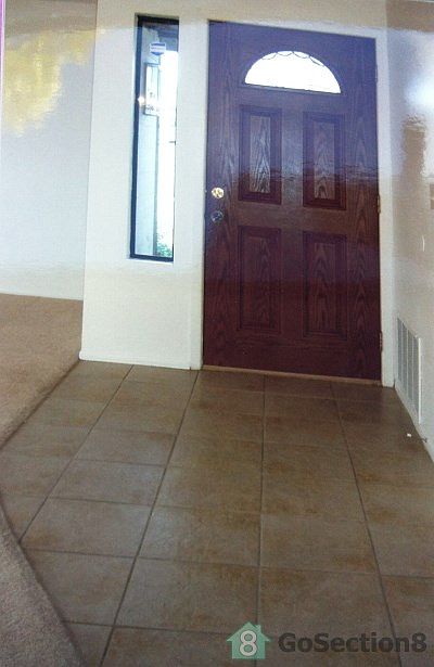 2nd image of 960 Paseo Del Paso