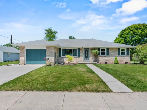 618 E Harding Dr, Appleton, WI 54915
