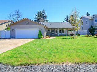825 Redwood Ave, Butte Falls, OR 97522