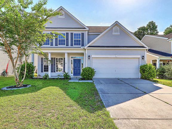 2nd image of 3009 Ellington Dr