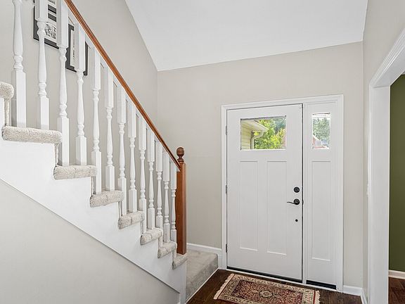 5th image of 3613 Peninsula Ct